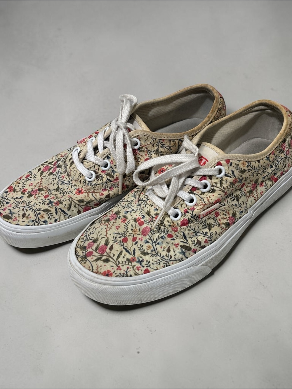 Floral Lace-Up Vans - Beige with Pink Accents